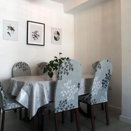 El Piso De Ursula Apartamento Aiamonte